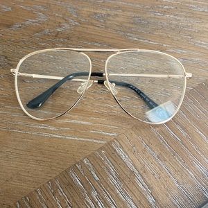 Zara Clear Eyewear